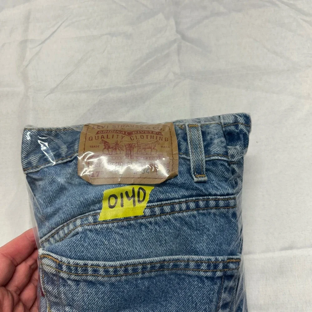 Vintage Levis 517 Bootcut Jeans Mens 34x32 Blue Medium Wash Denim Made in USA